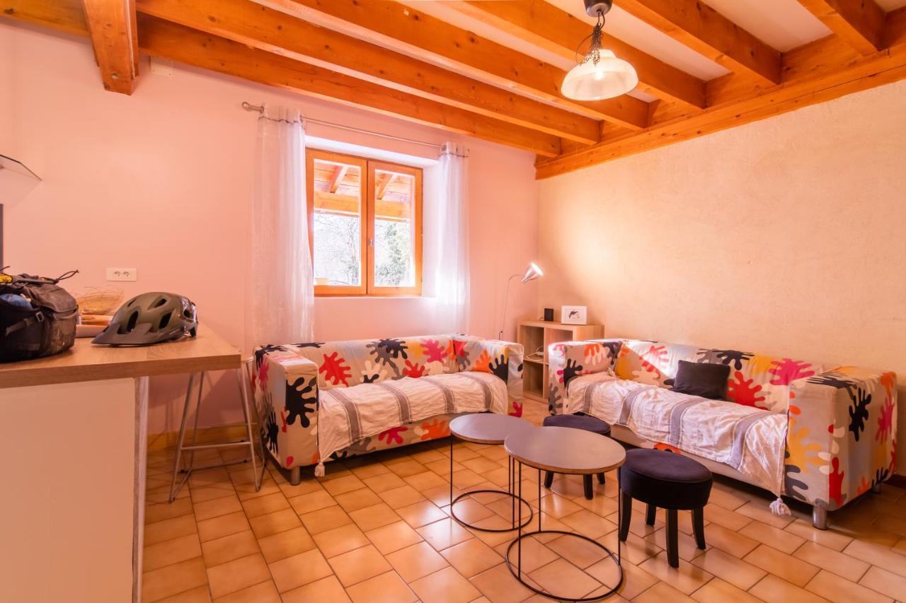 Villa Les Marmottes Pour 12 Avec Bain Nordique Privatif Camous Exterior foto